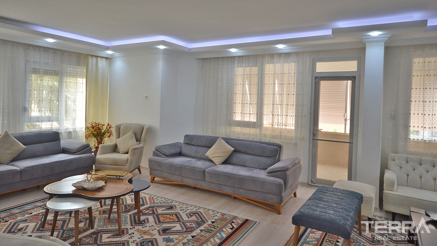 Fully Renovated and Furnished Flat Close to the Beach in Alanya, Oba - 69209