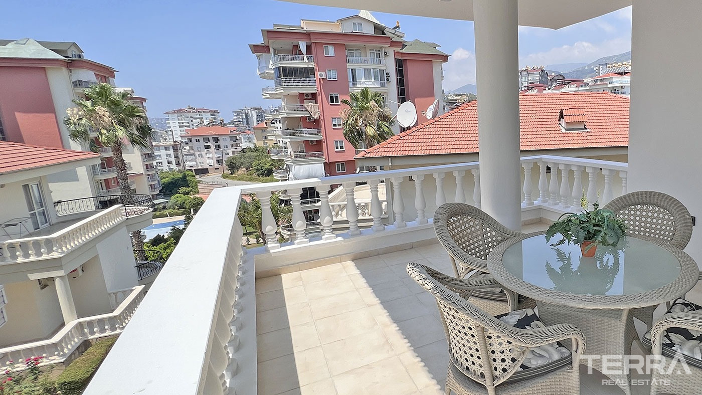 Conveniently Located Fully Furnished Resale Flat in Cikcilli, Alanya - 69448