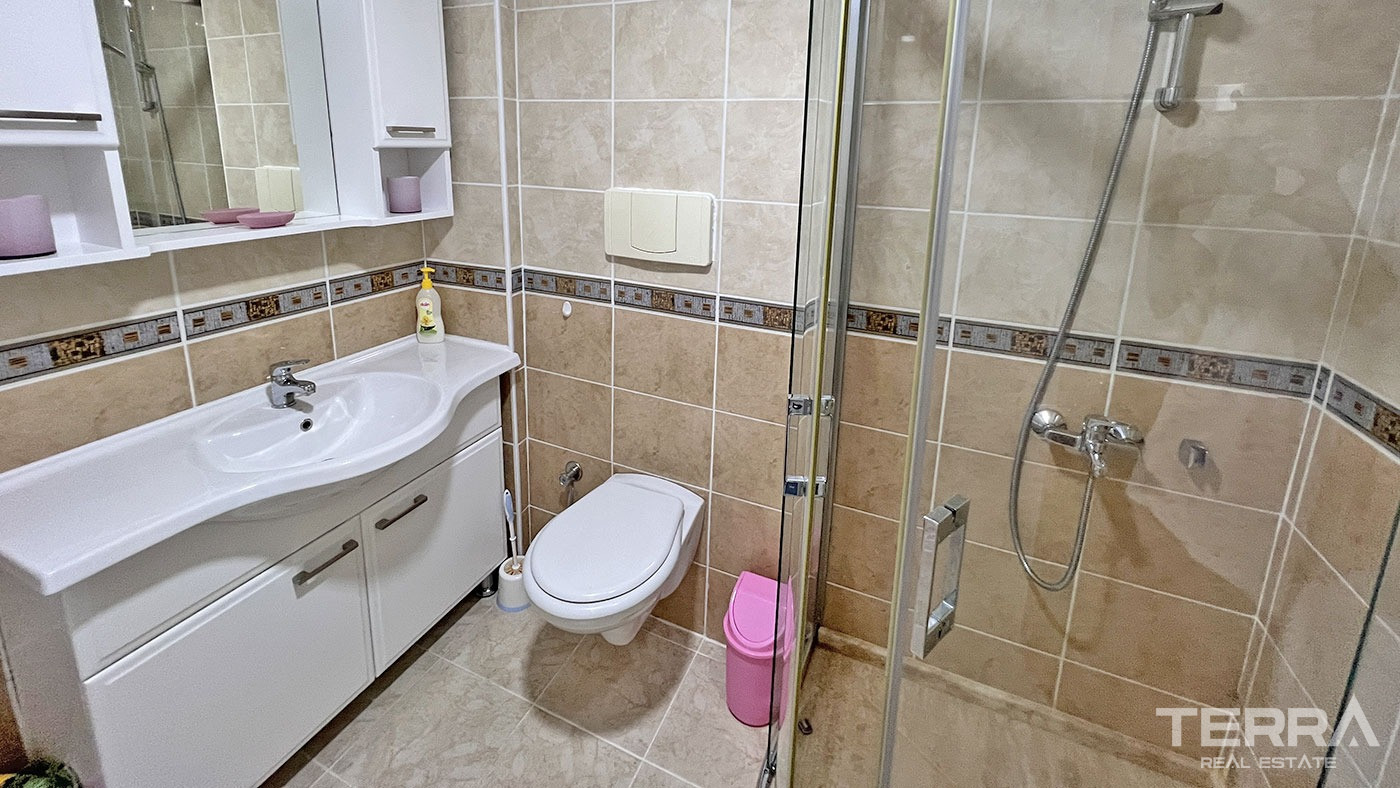 Conveniently Located Fully Furnished Resale Flat in Cikcilli, Alanya - 69453