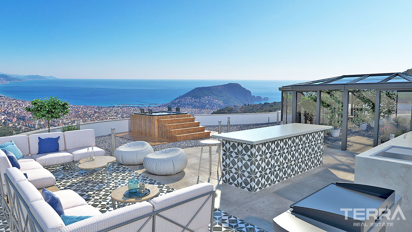 Spacious Sea View Villa with Private Swimming Pool in Alanya Tepe - 69797