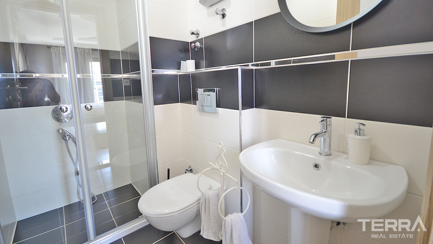 4+1 Resale Flat in Cikcilli, Alanya with Extensive Social Facilities - 70008