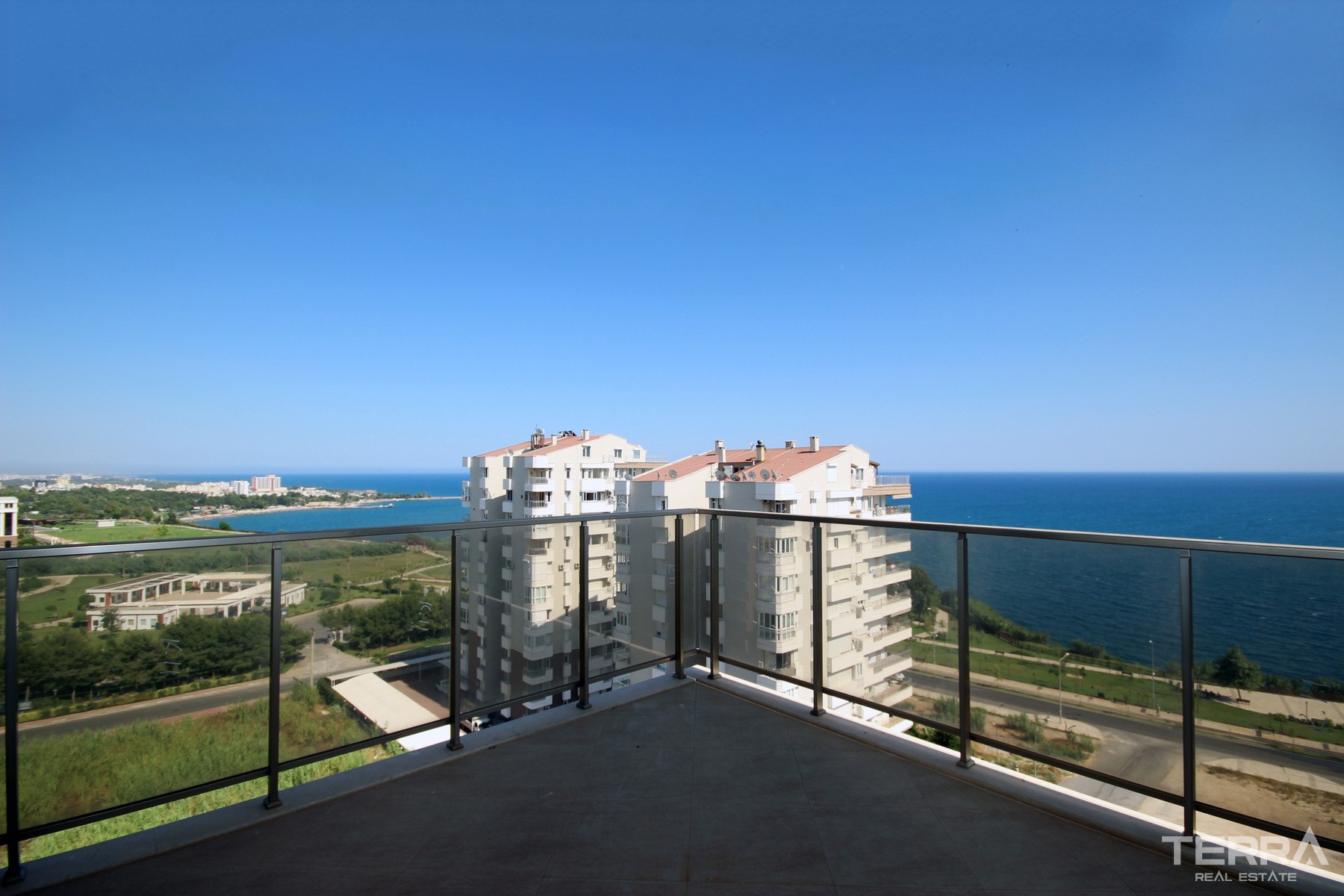Düden Park luxury apartments at a prime location in Antalya - 2008