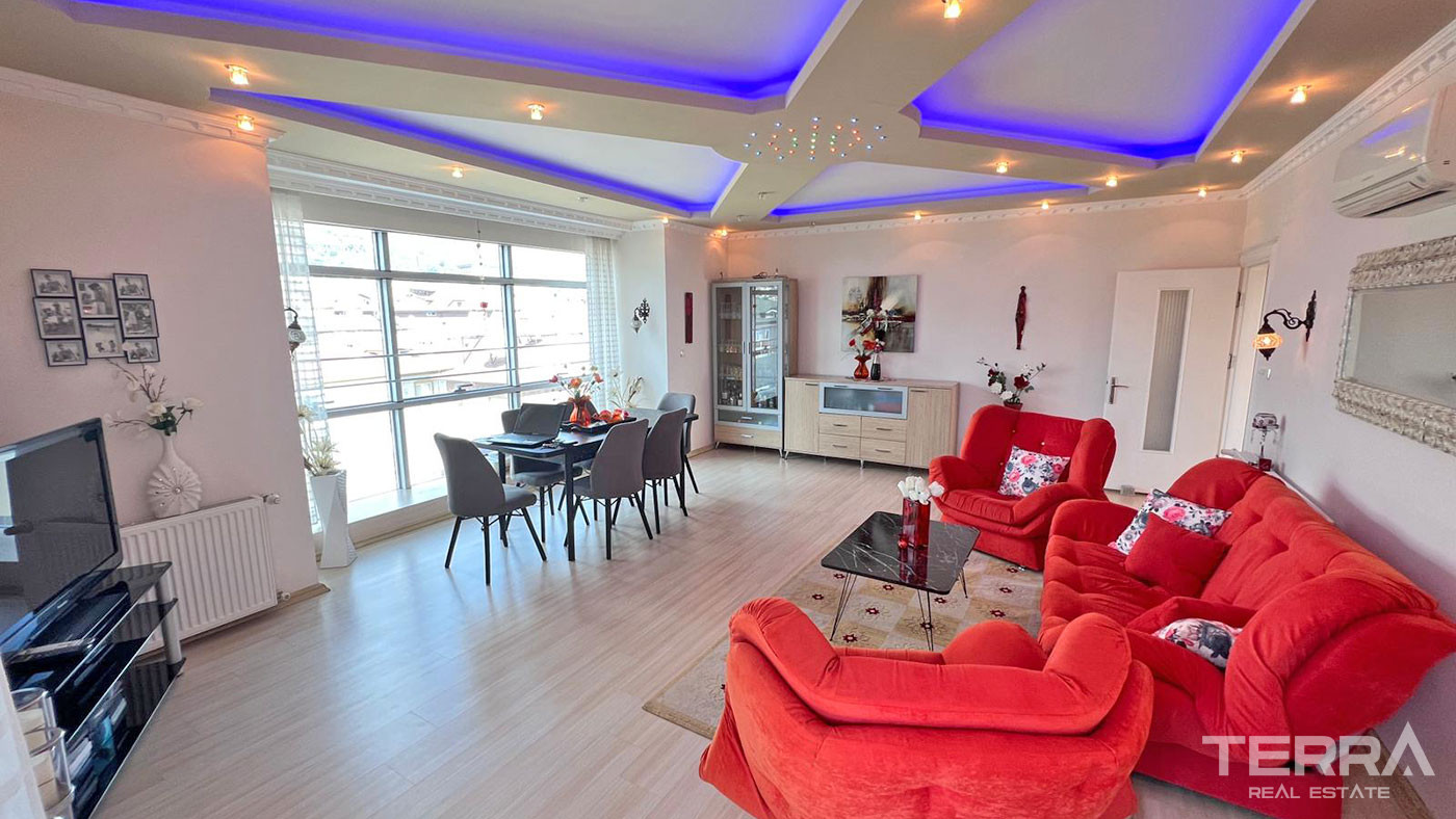 Furnished Resale Apartment in Alanya with an Incredible Green View - 70570