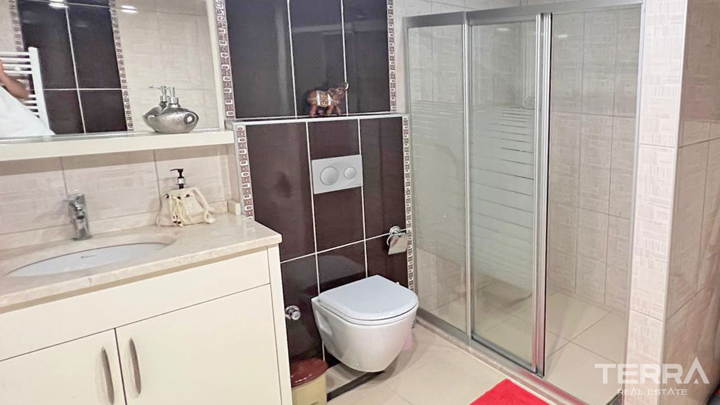 Furnished Resale Apartment in Alanya with an Incredible Green View - 70579