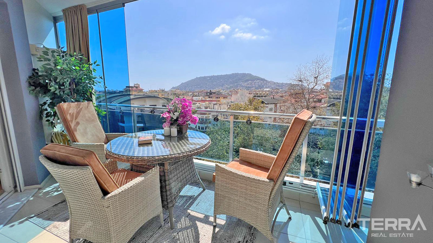 Furnished Resale Apartment in Alanya with an Incredible Green View