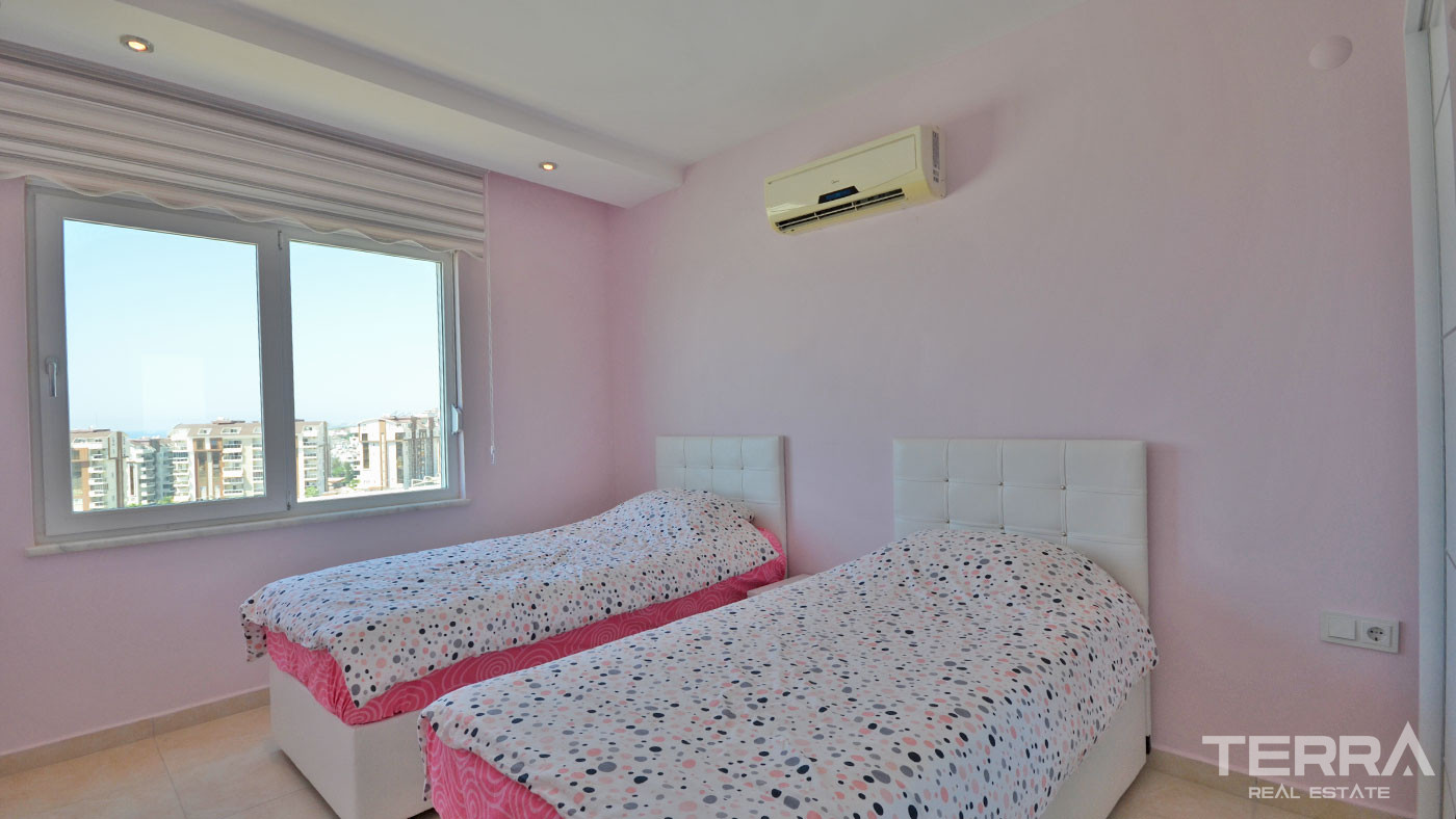 Sun-Filled Resale Flat in Alanya with Sea View and Rental Potential - 71127