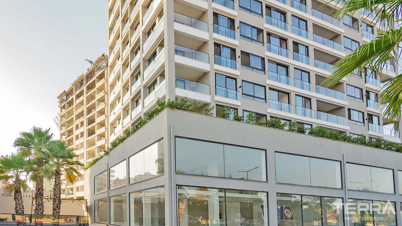 Luxury Apartments with Spacious Living Areas in Mersin, Yenişehir - 71226