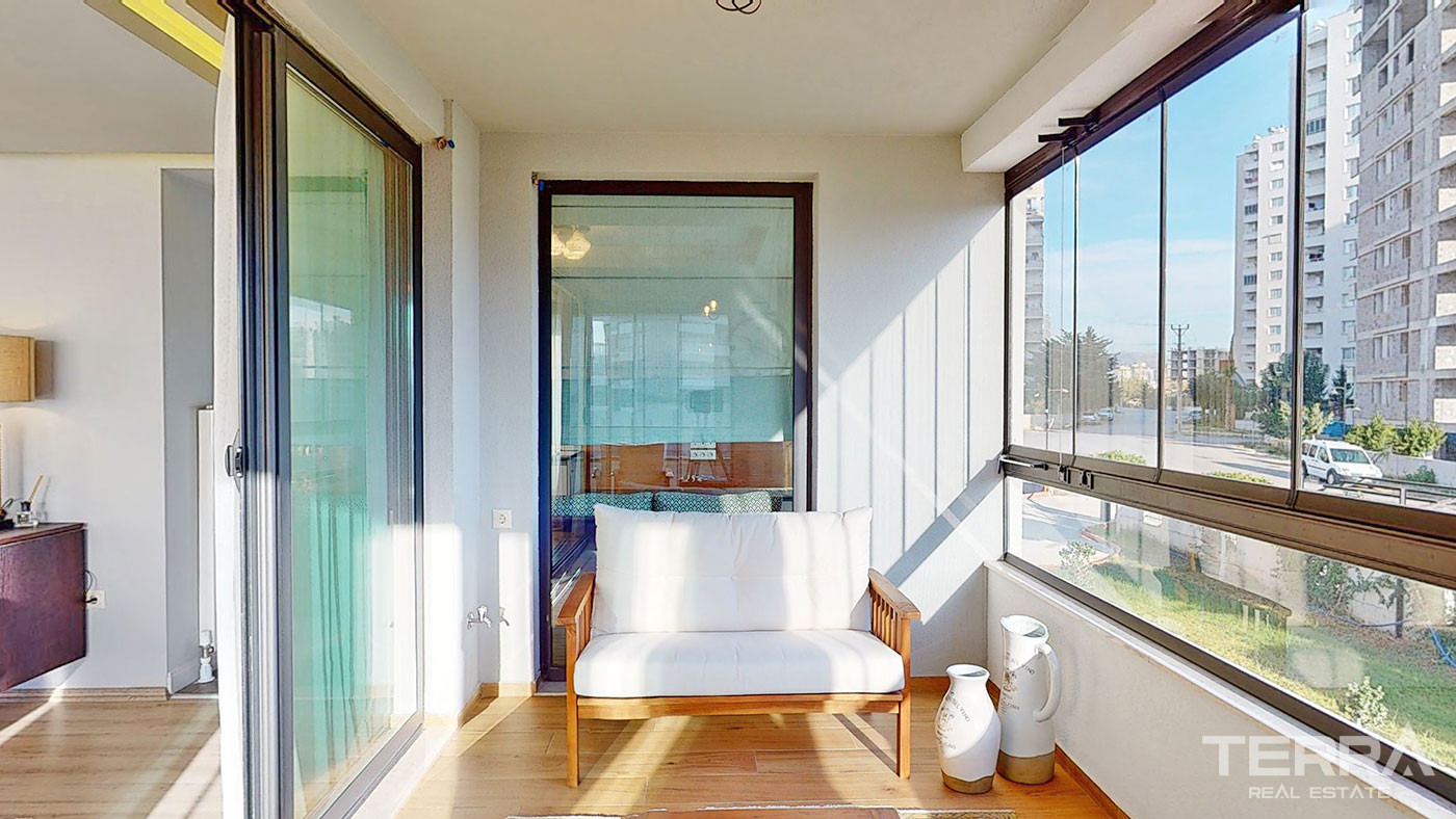 Luxury Apartments with Spacious Living Areas in Mersin, Yenişehir - 71228