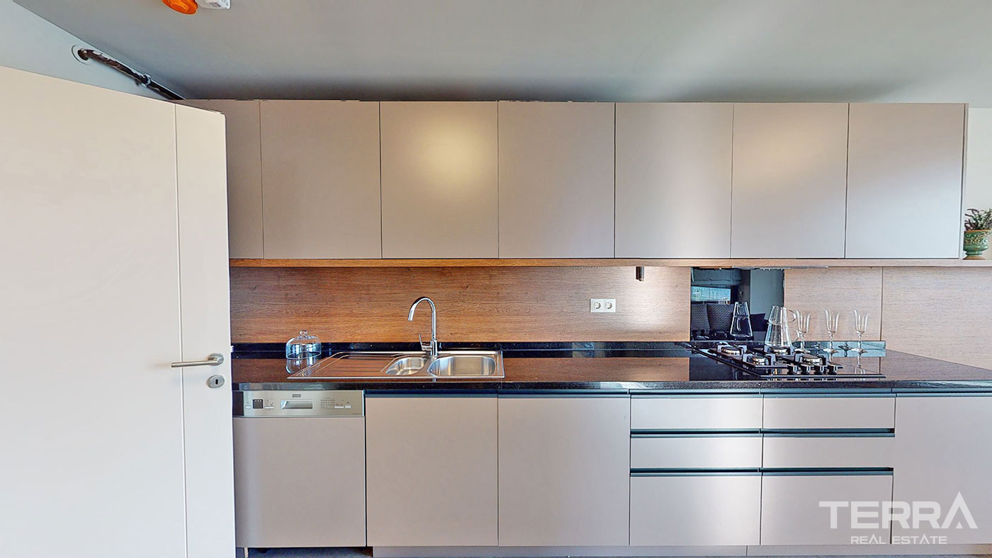 Luxury Apartments with Spacious Living Areas in Mersin, Yenişehir - 71239