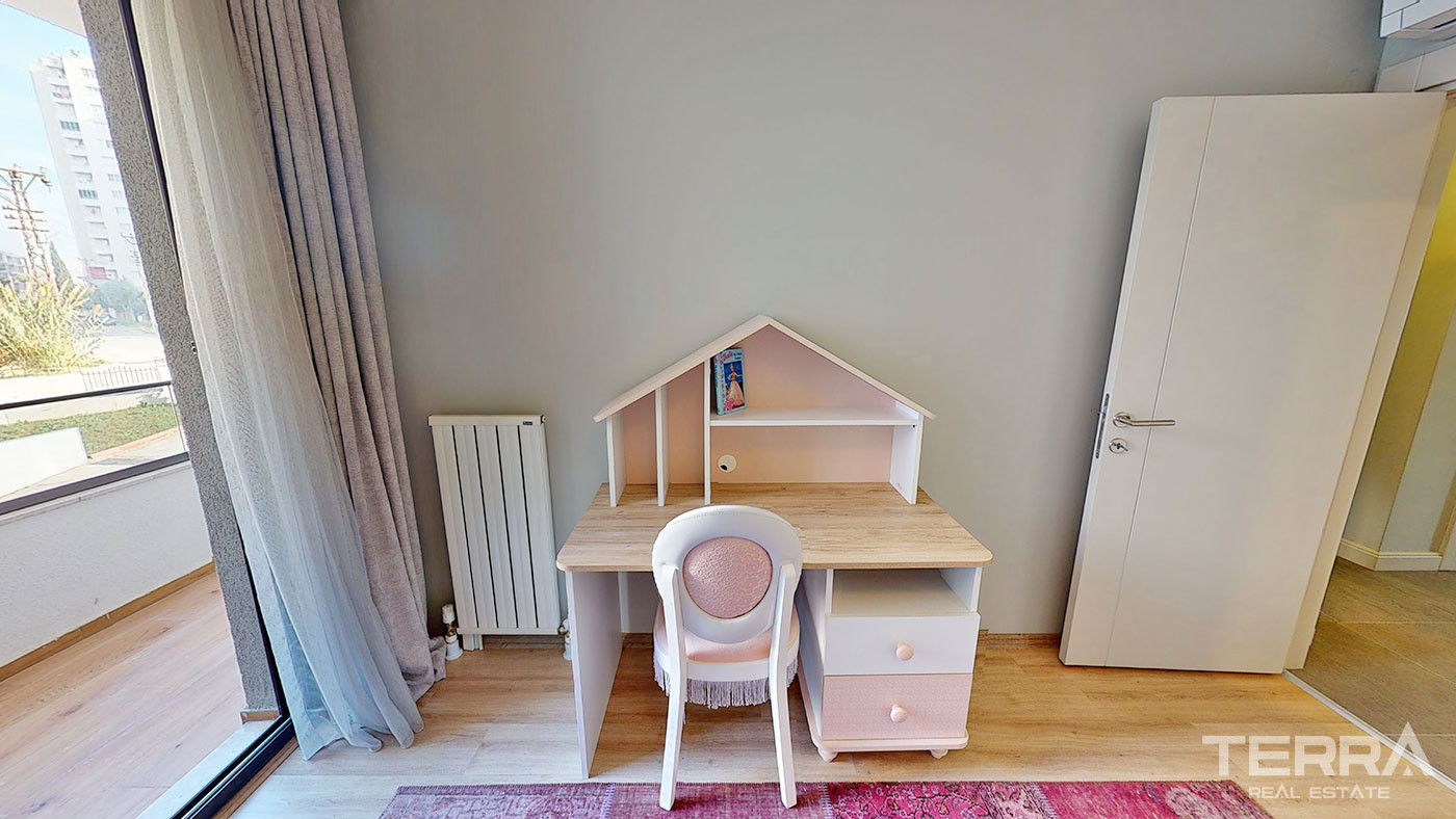 Luxury Apartments with Spacious Living Areas in Mersin, Yenişehir - 71240