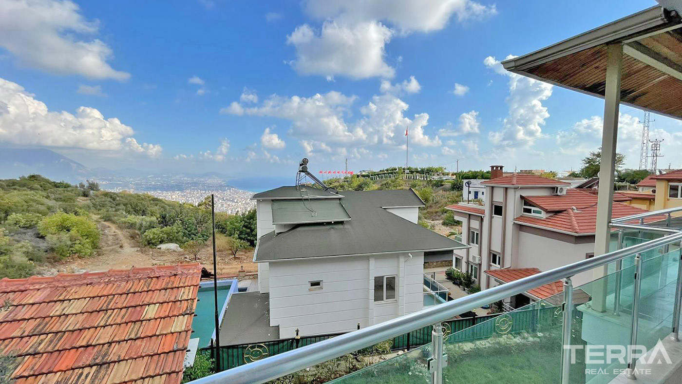 Schnäppchenvilla geeignet für die türkische Staatsbürgerschaft in Alanya Bektaş - 71770