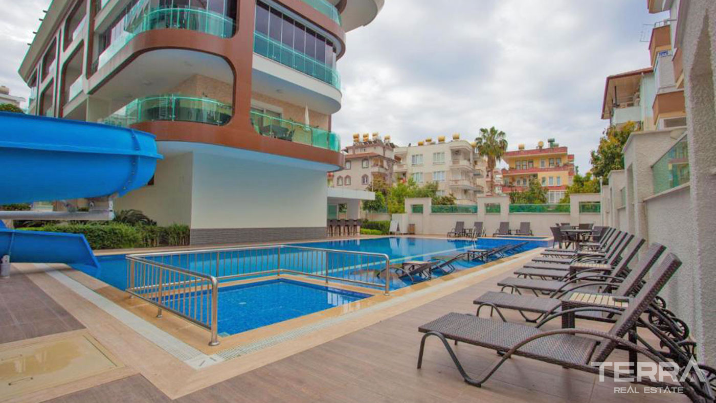 Central Alanya Apartment Close to the Beach with Luxury Furniture - 72707