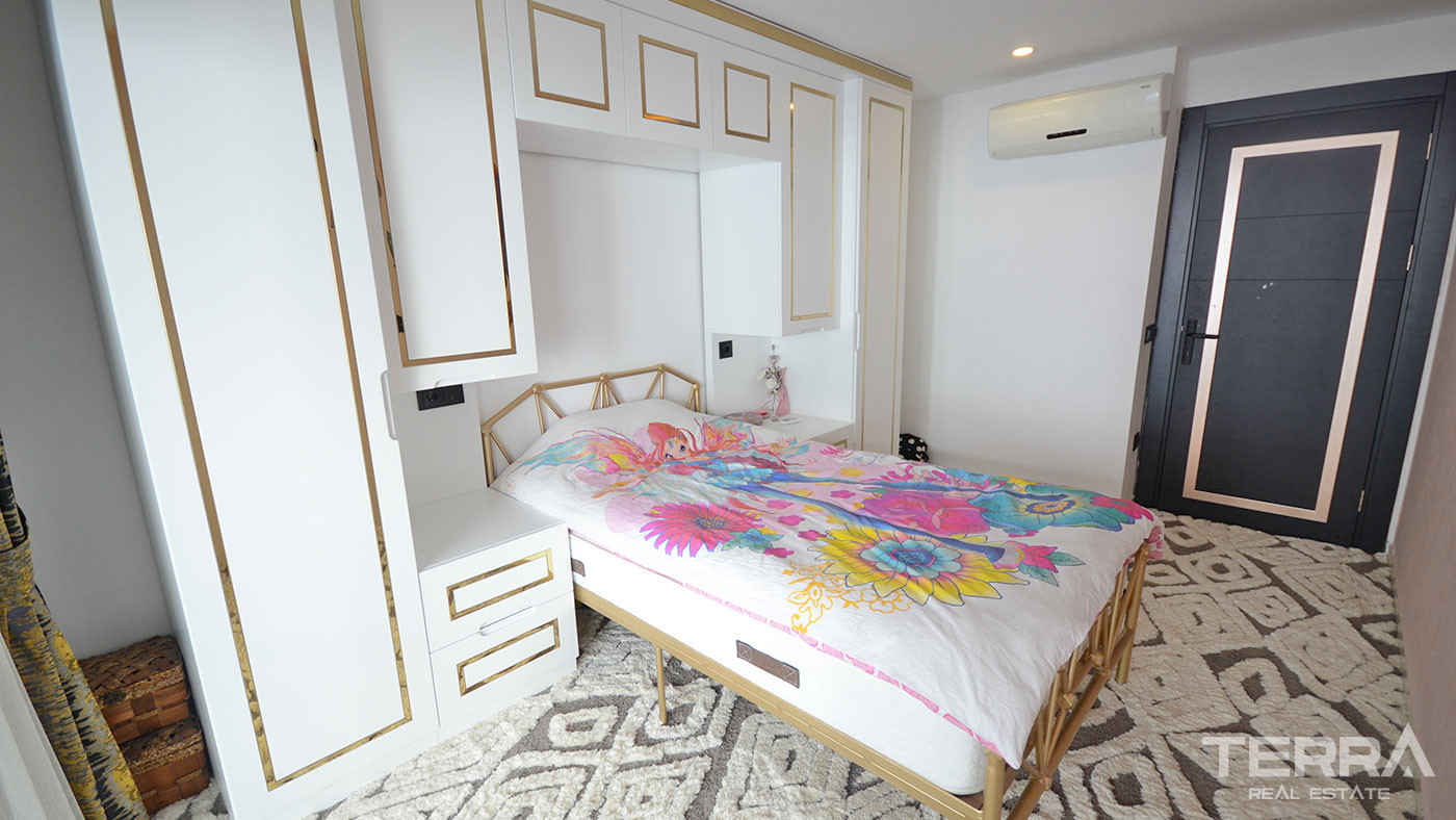 Central Alanya Apartment Close to the Beach with Luxury Furniture - 72709