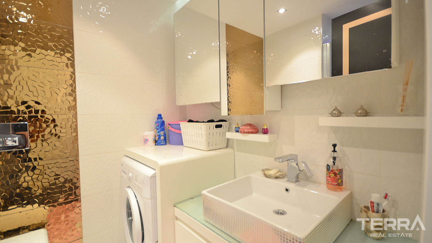 Central Alanya Apartment Close to the Beach with Luxury Furniture - 72717