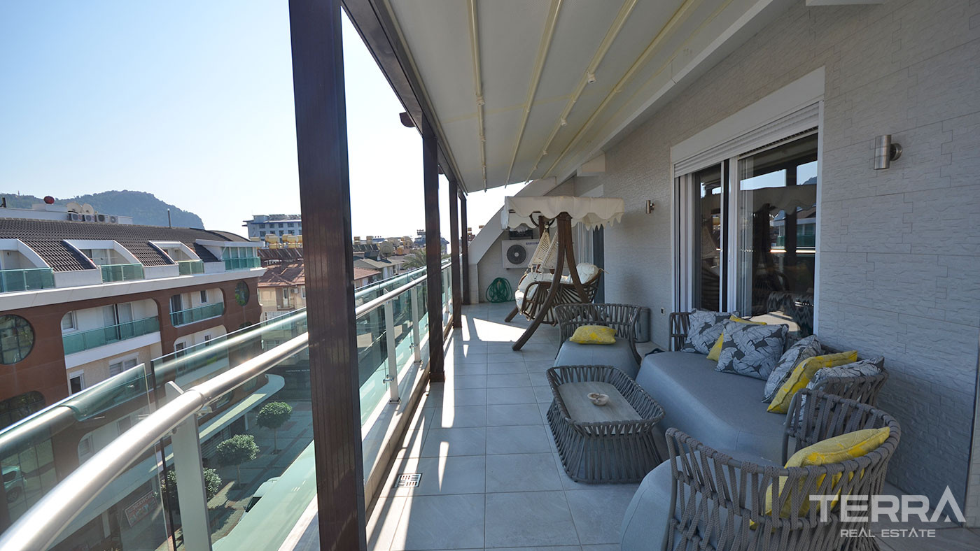 Central Alanya Apartment Close to the Beach with Luxury Furniture - 72722