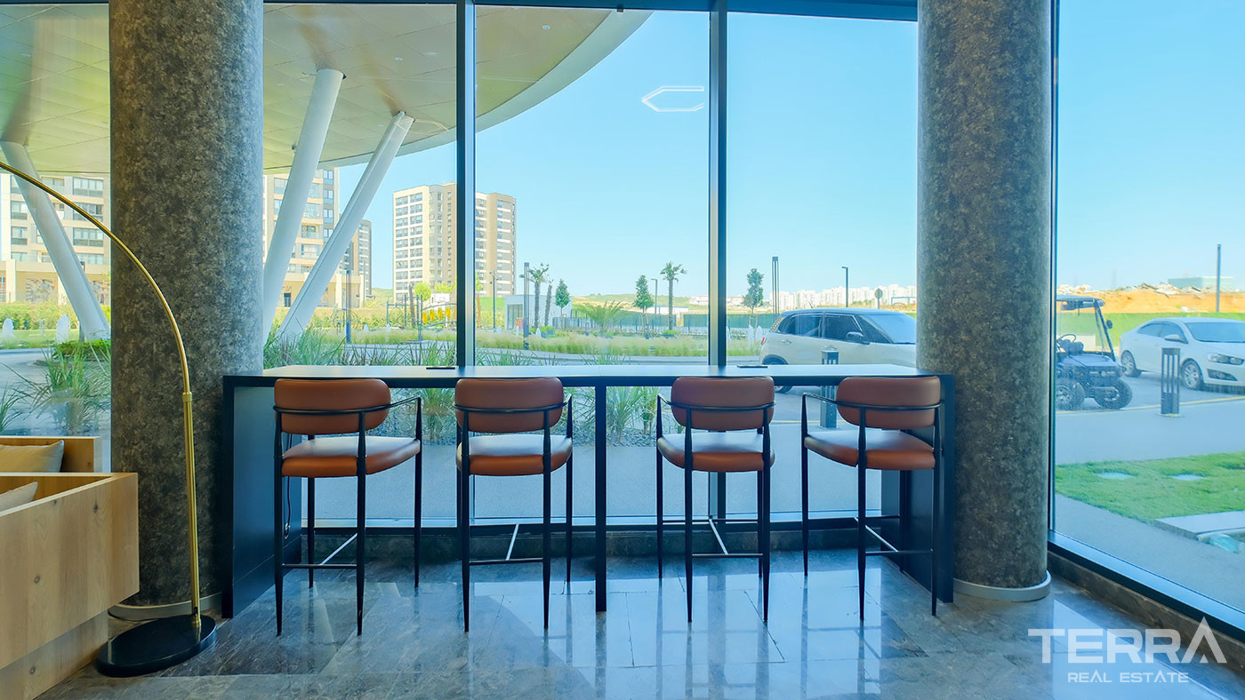 Central Apartments for Investment and Year-Round Living in Istanbul - 100204