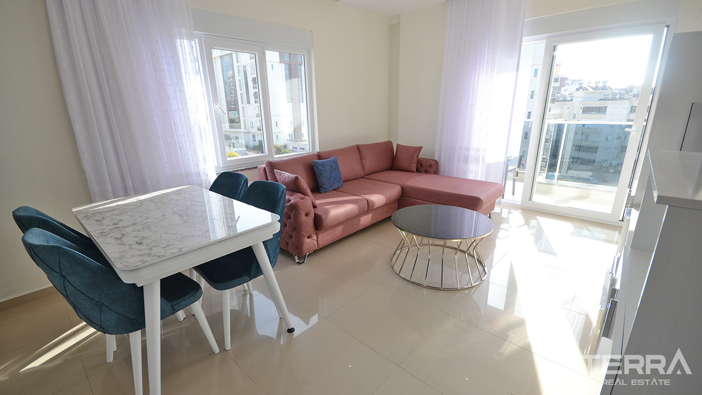 Modern Furnished Key Ready Flat Close to the Beach in Alanya Avsallar - 73555