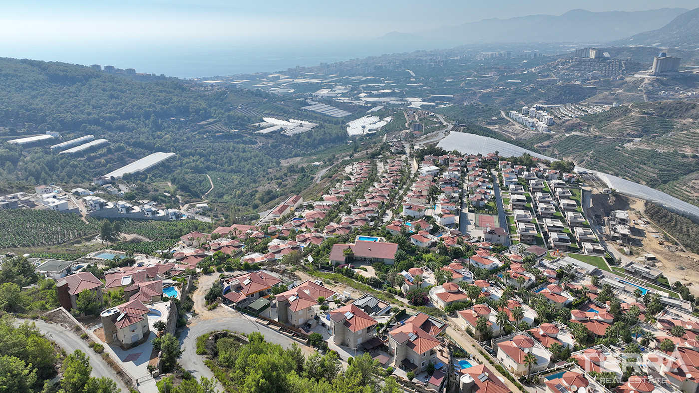 Furnished 4+1 Private Villa with Panoramic View in Alanya Kargıcak - 73561