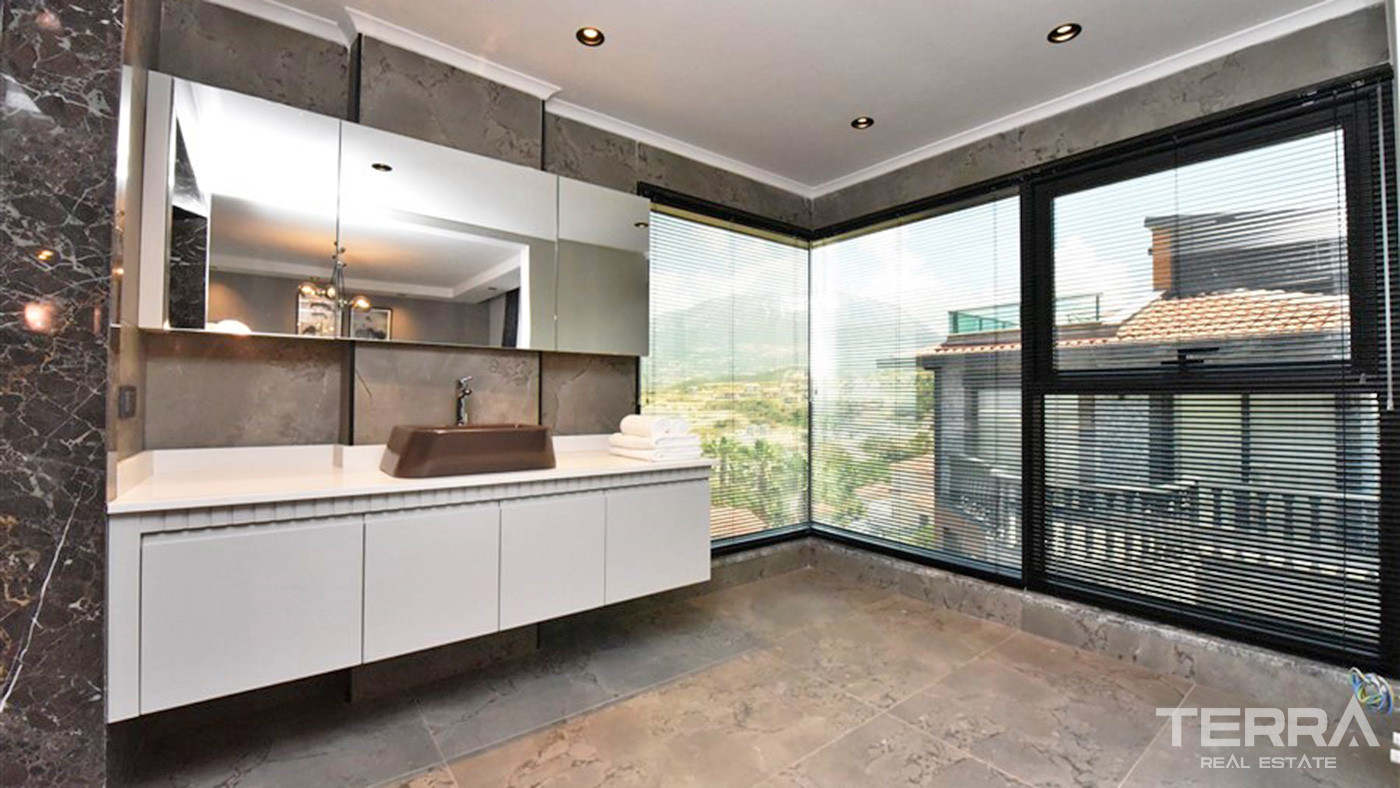 Furnished 4+1 Private Villa with Panoramic View in Alanya Kargıcak - 73567