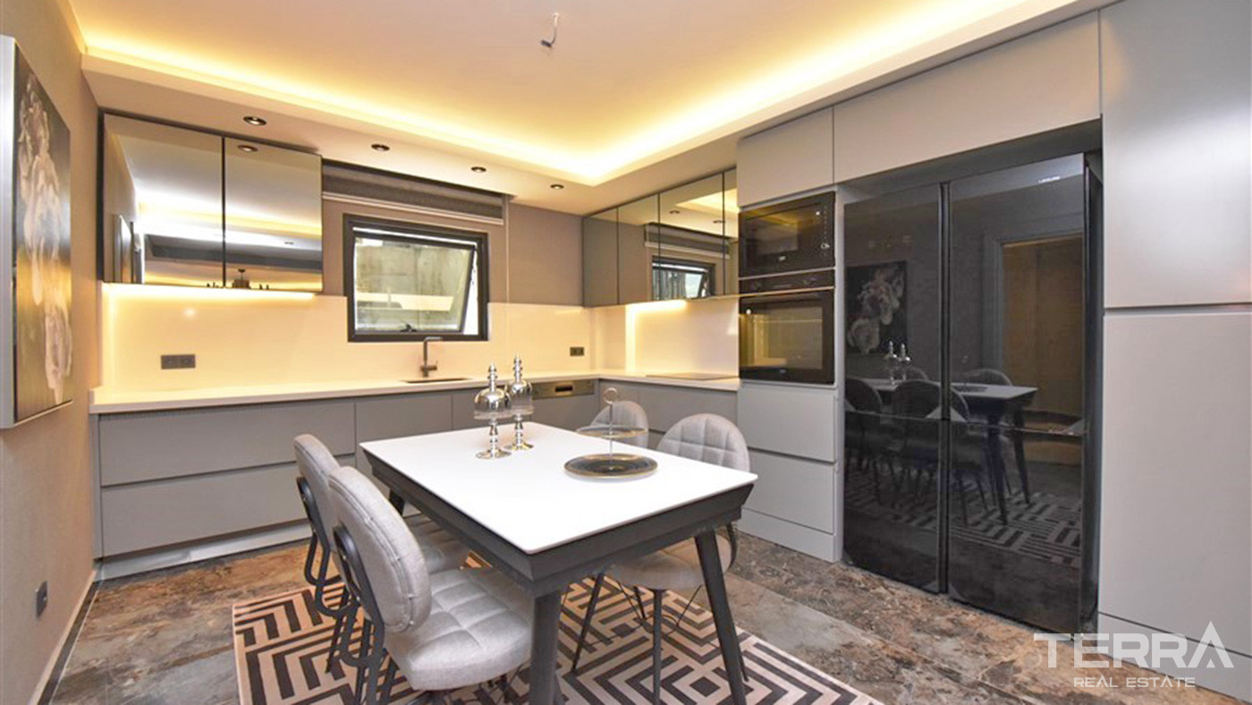 Furnished 4+1 Private Villa with Panoramic View in Alanya Kargıcak - 73581