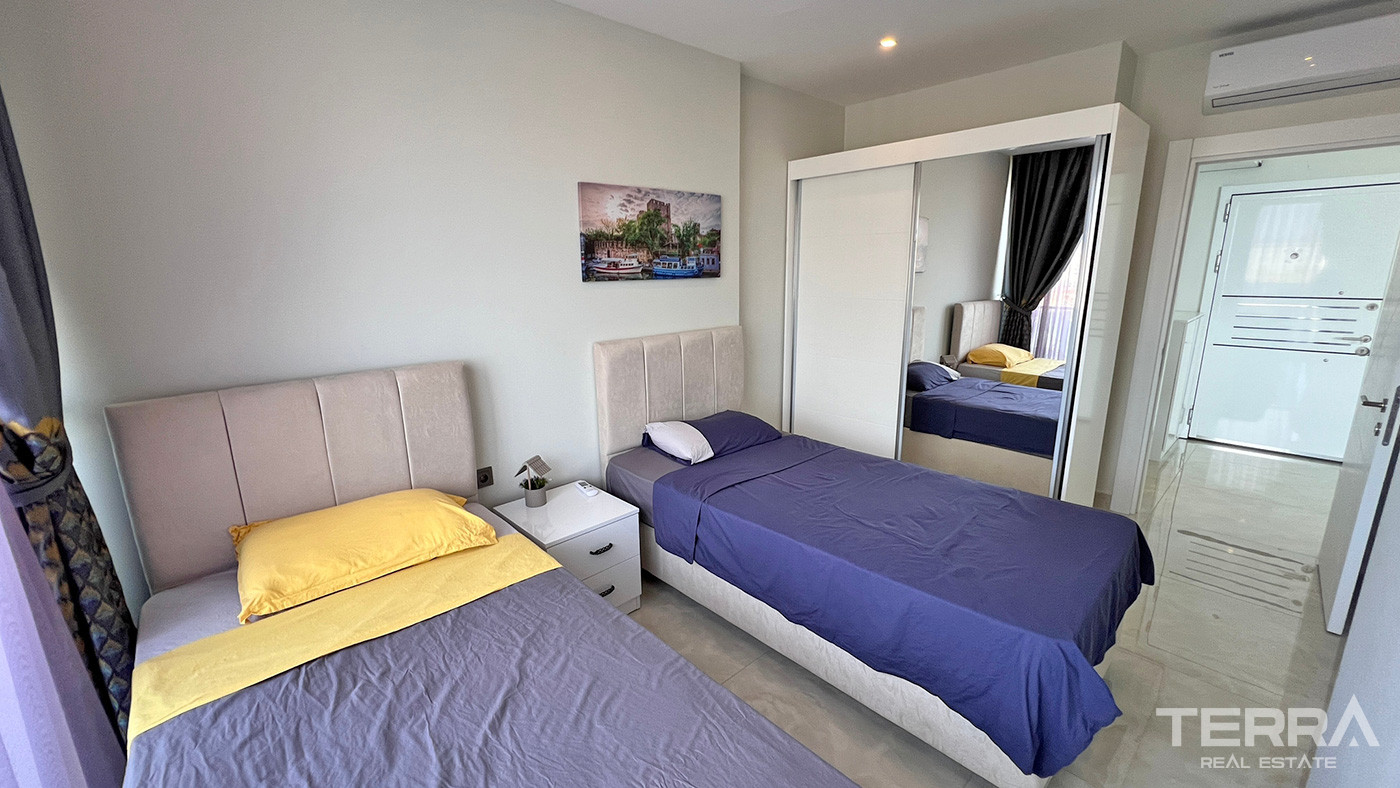 Furnished Luxury Alanya Flat with Spectacular Sea View in Mahmutlar - 73600
