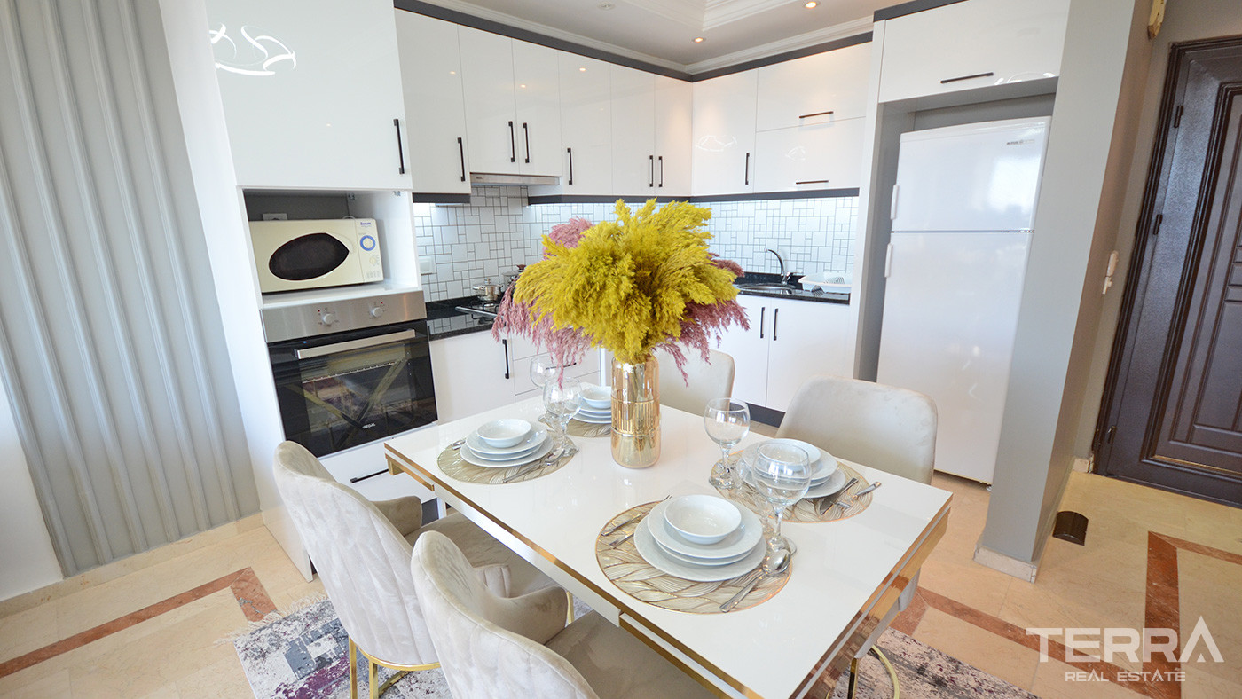 Eye Catching Sea View Flat a Few Steps Away From the Beach in Alanya - 73613