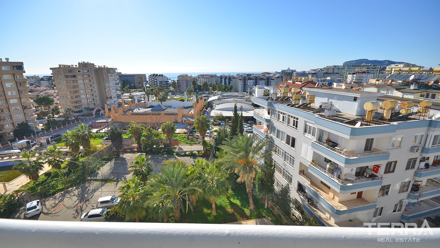 Eye Catching Sea View Flat a Few Steps Away From the Beach in Alanya - 73621