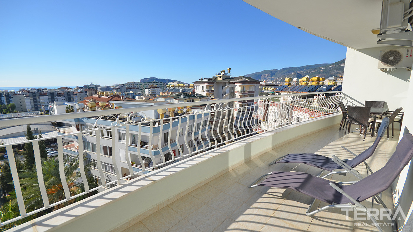 Eye Catching Sea View Flat a Few Steps Away From the Beach in Alanya - 73622