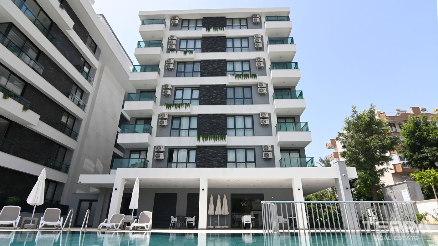Alanya Merkezde Tamamen Eşyalı ve Plaja 350 m Mesafede Yeni Daireler - 103847
