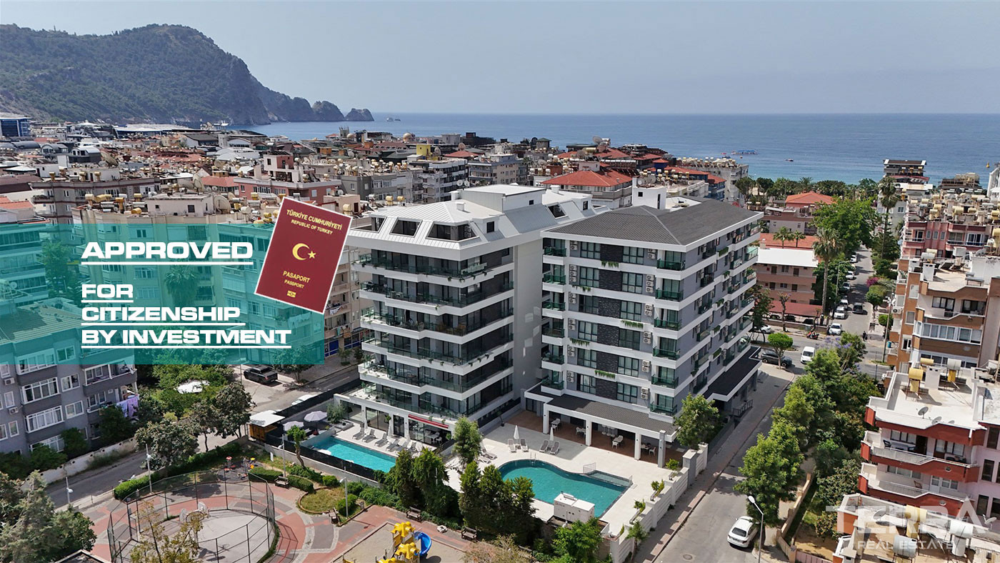 Alanya Merkezde Tamamen Eşyalı ve Plaja 350 m Mesafede Yeni Daireler