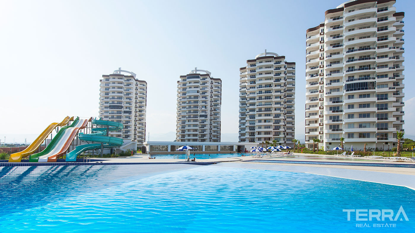 Ready to Move Mersin Flats with Sea View and Rich Social Facilities