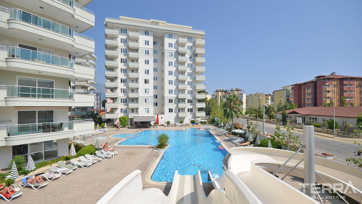 Alanya Flat for Sale in Luxury Complex with Large Pool and Aqua Slides - 74682