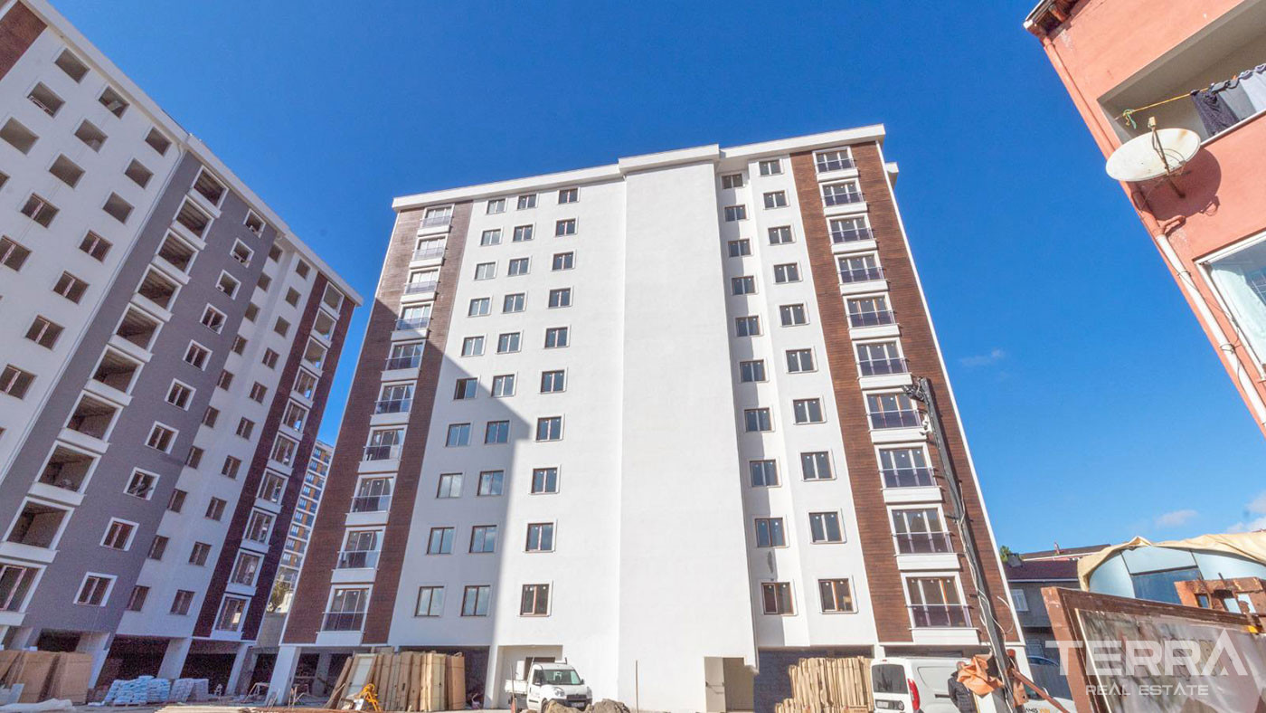 Key Ready Investment Apartments with City and Forest View in Pendik - 74805
