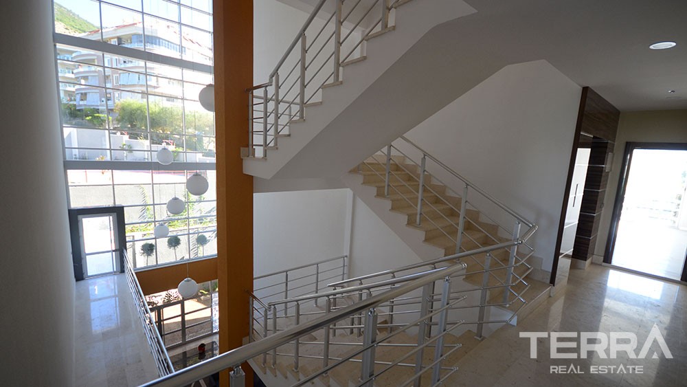 Moderne Büros mit Potenzial und hohen Mieteinnahmen in Alanya - 2569
