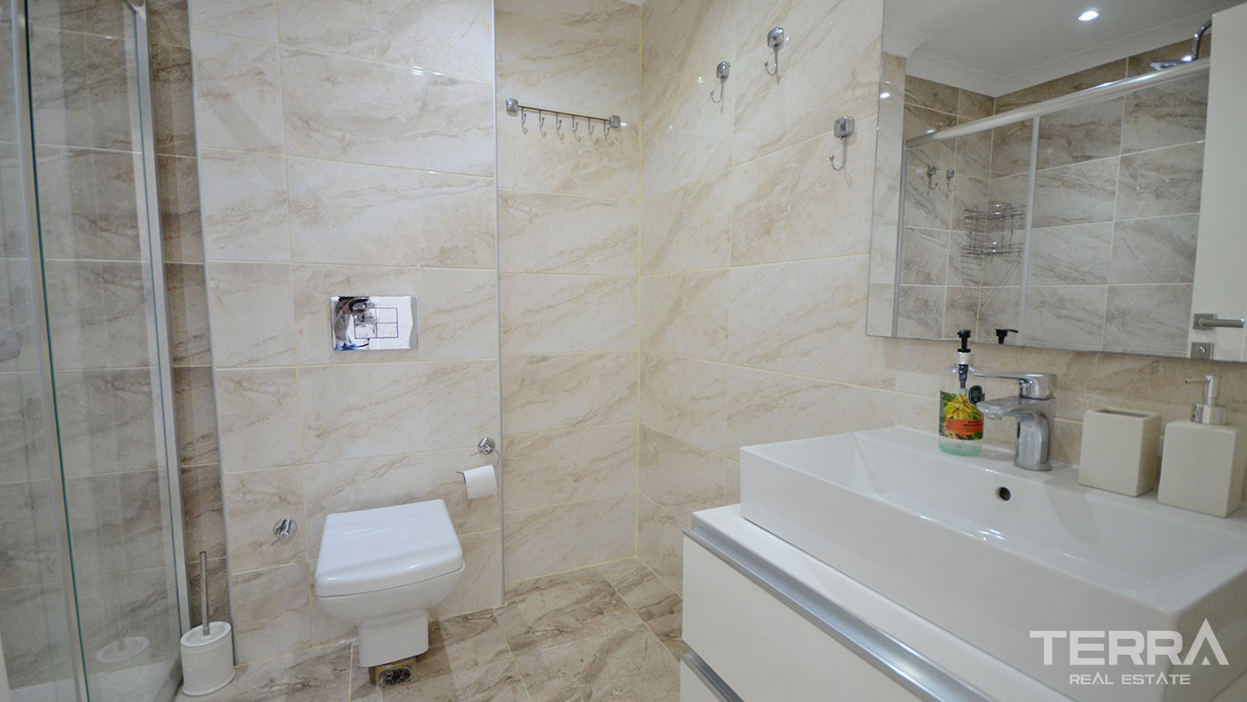 Alanya's Furnished Duplex Apartment with Sea View Close to Beach - 75060