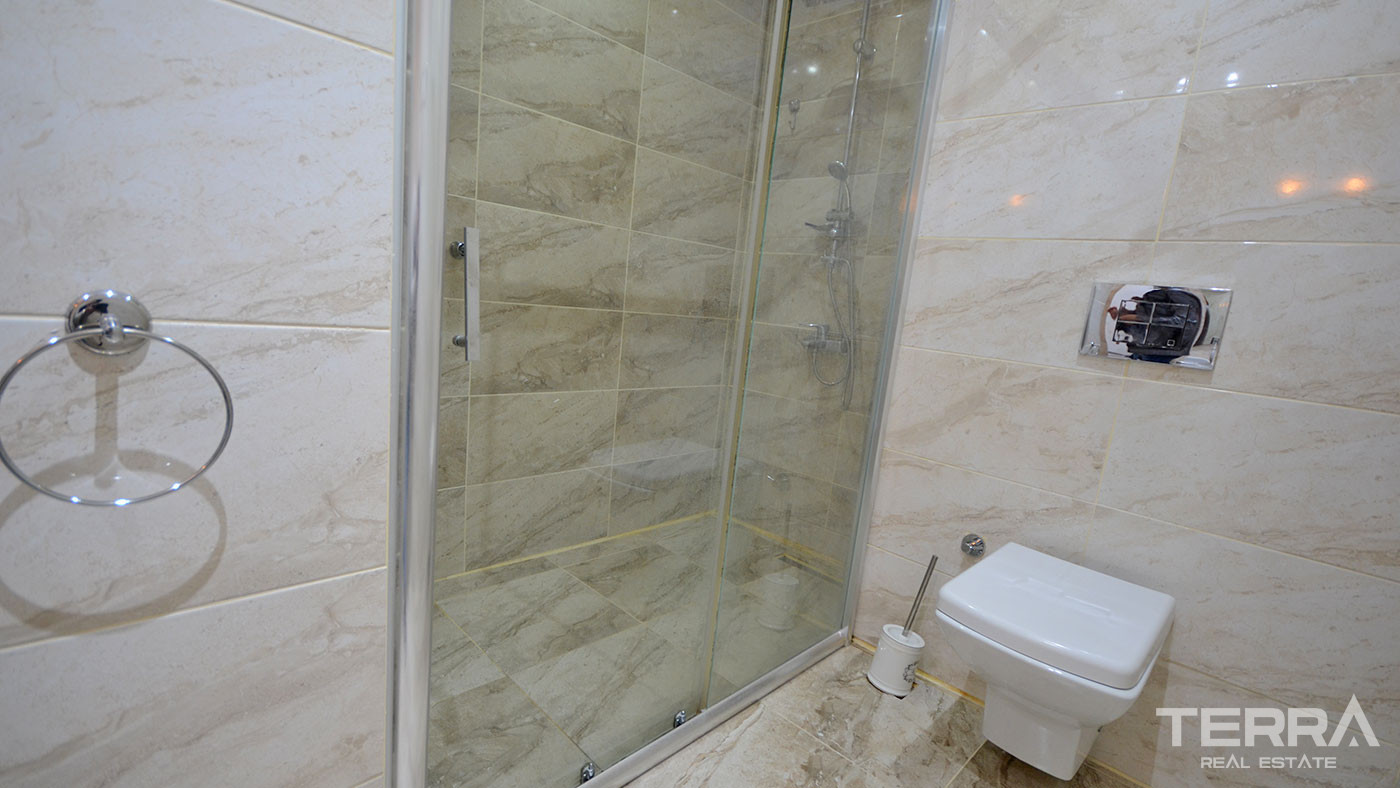 Alanya's Furnished Duplex Apartment with Sea View Close to Beach - 75064