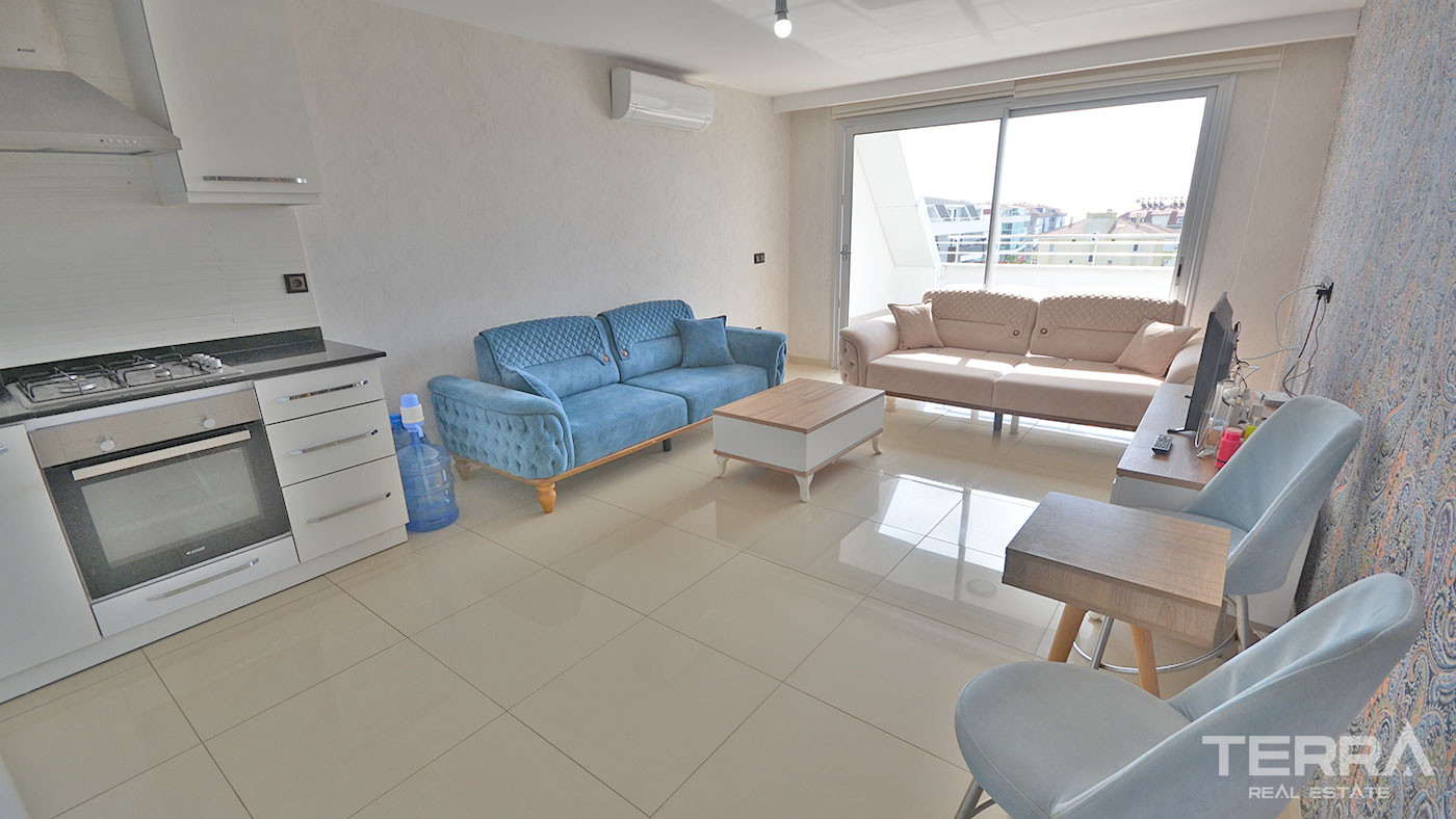 Alanya's Furnished Duplex Apartment with Sea View Close to Beach - 75070