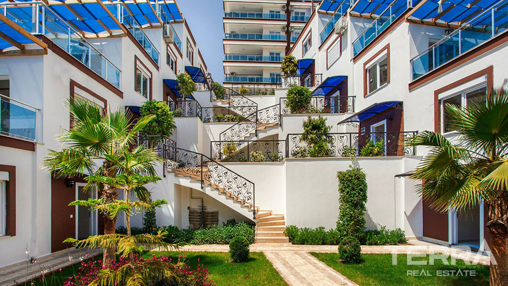 Modernly Designed Sea View Alanya Apartment in Another World Complex - 75109
