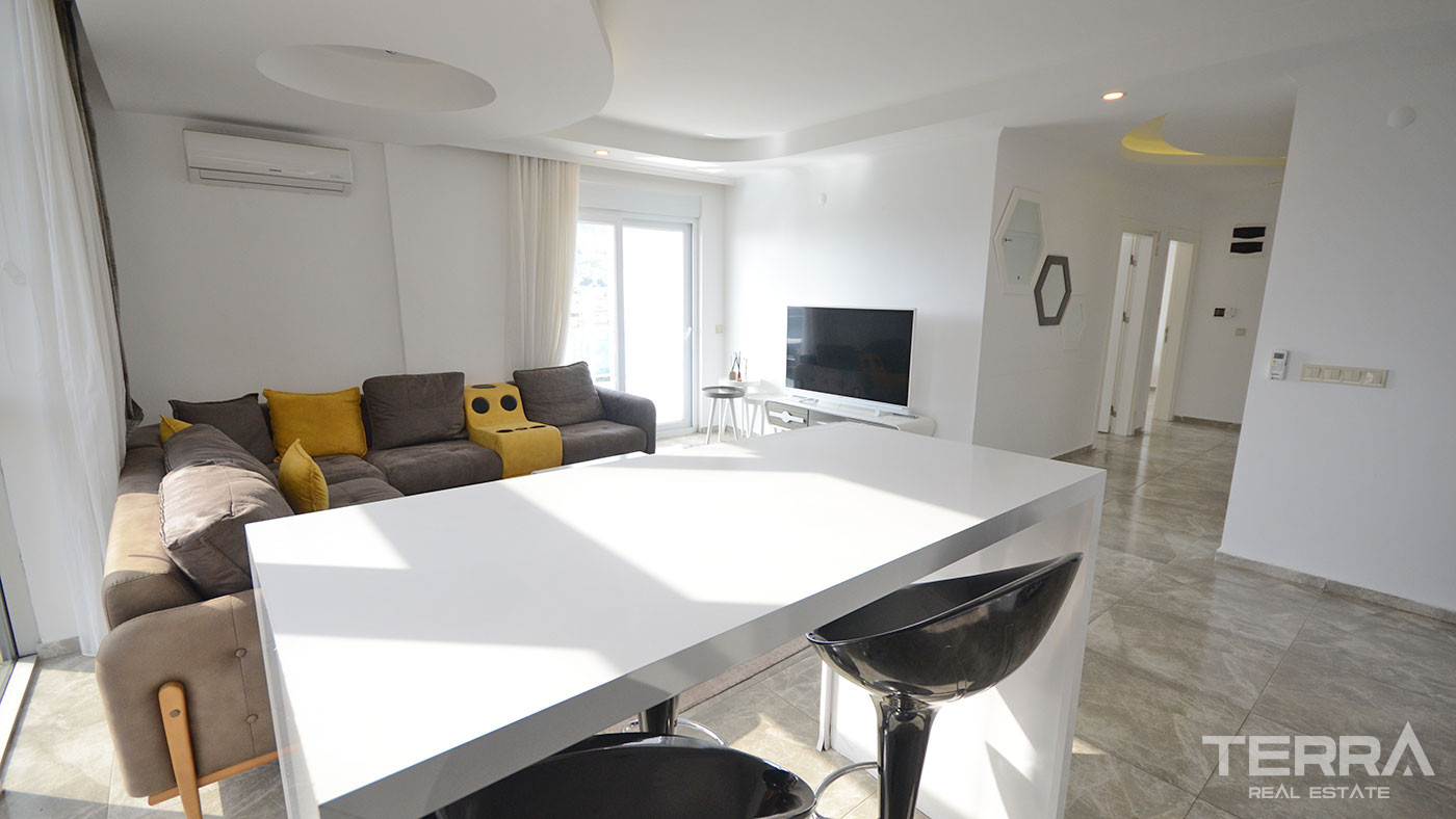 Modernly Designed Sea View Alanya Apartment in Another World Complex - 75126