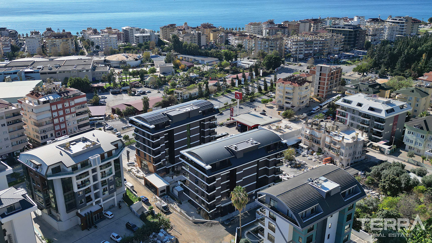 Sea View Apartments in the Center of Alanya, 450 m from the Beach - 102146