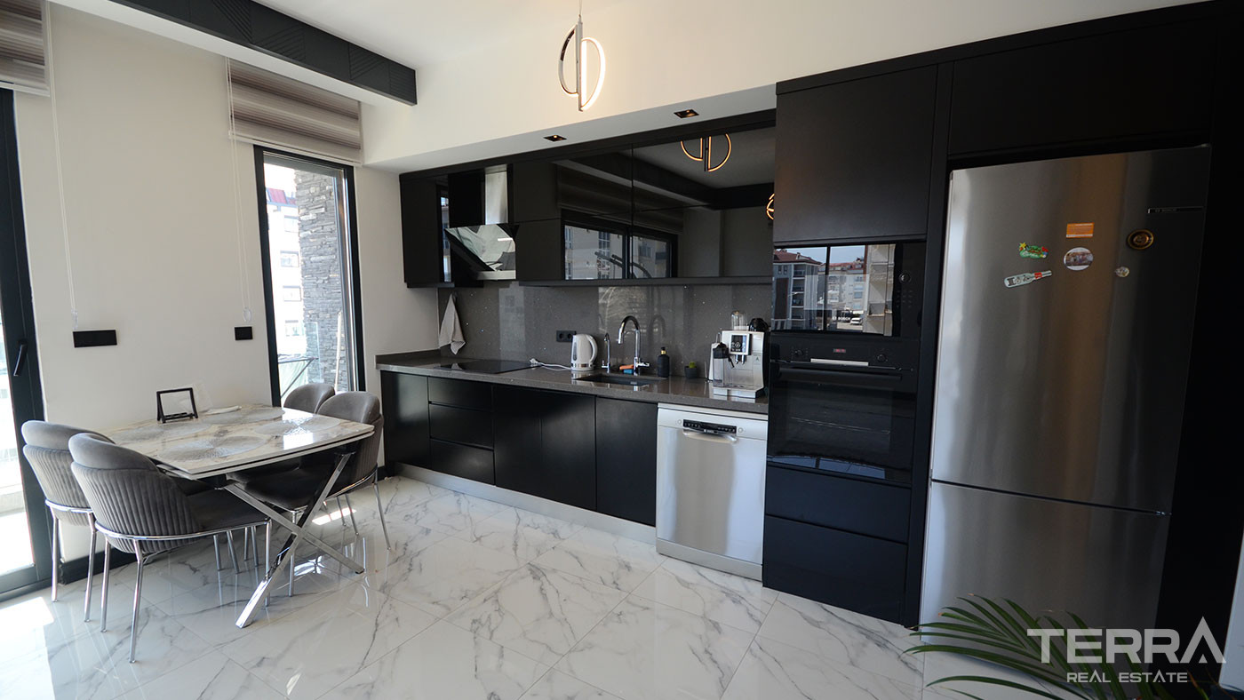 Sea View Alanya Apartment Near the Beach with Top Quality Materials - 75772