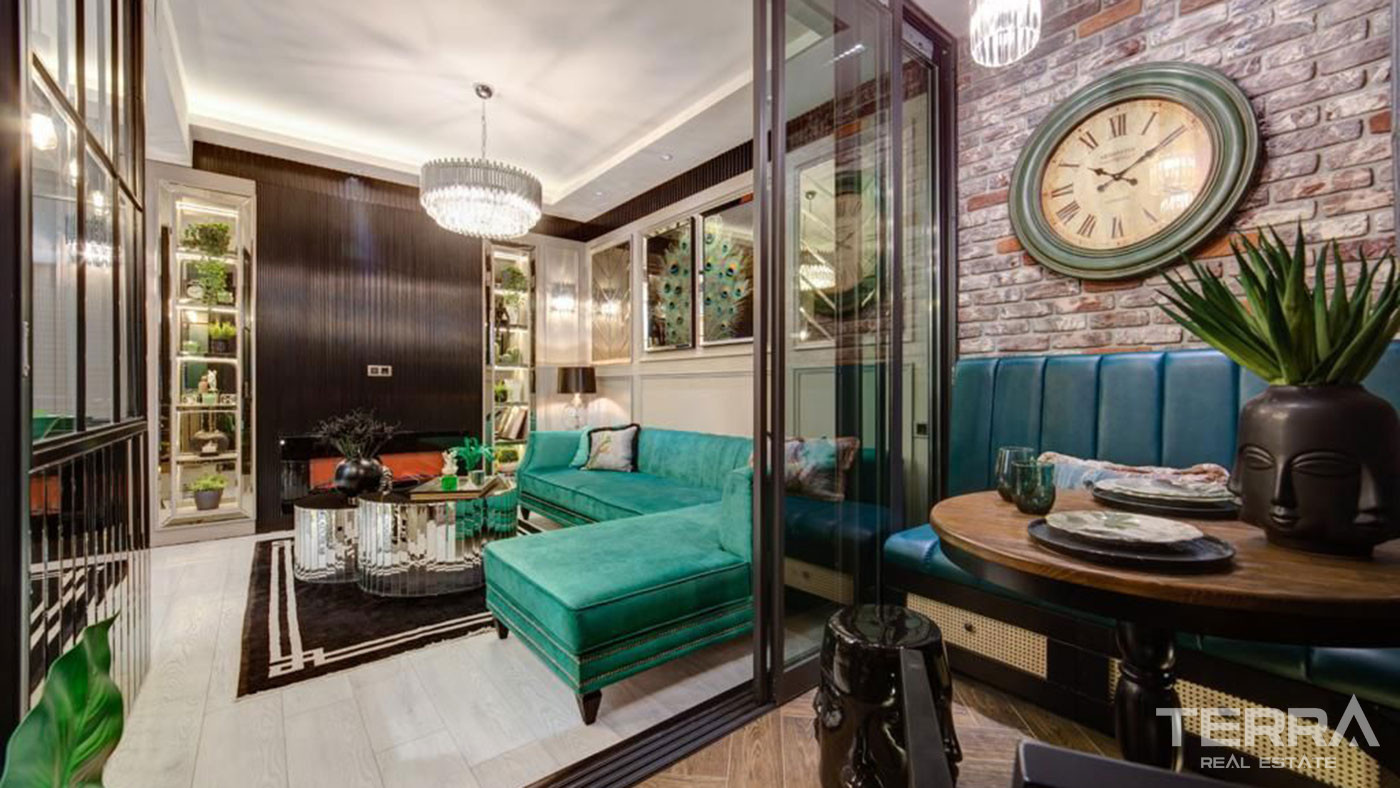 Mersin Flats with Modern Features 1.5 km from the Beach in Yenişehir - 76012