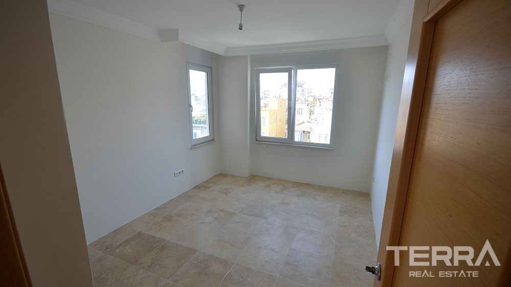 2 bedroom apartment for sale in central Alanya City - 2776