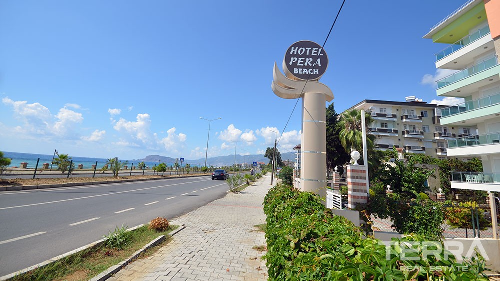 1 bedroom apartment at sea front location in Kestel Alanya - 2793