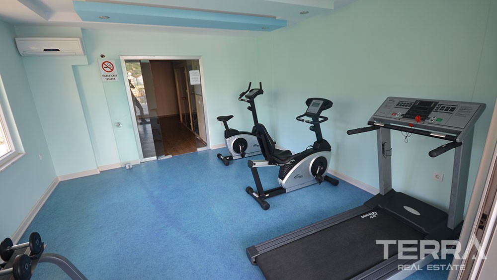 1 bedroom apartment at sea front location in Kestel Alanya - 2805