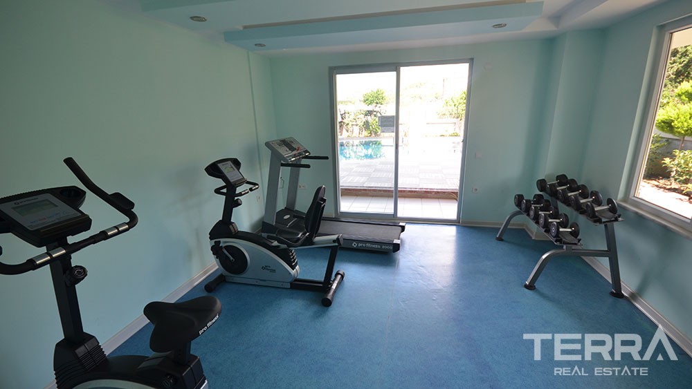 1 bedroom apartment at sea front location in Kestel Alanya - 2807