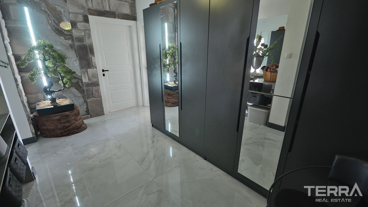 Spacious Furnished Apartment with an Amazing Sea View in Alanya - 76382