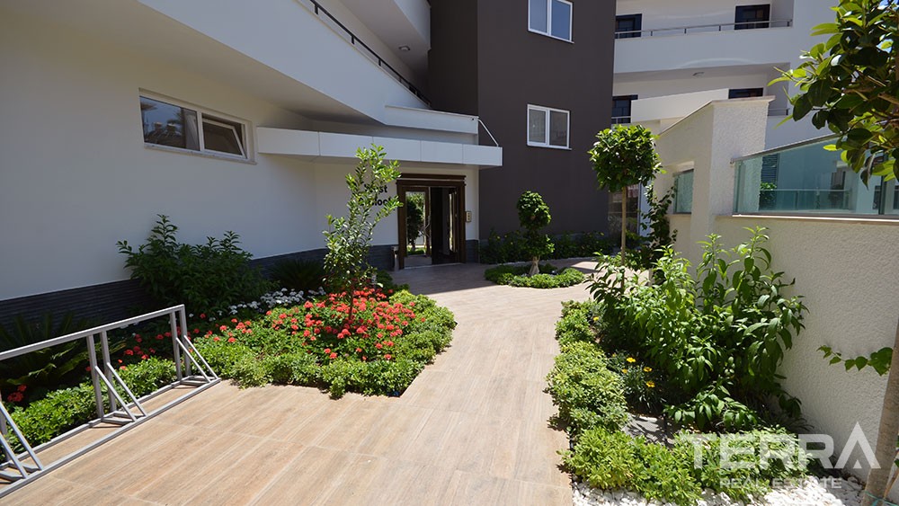 Exclusive apartments for sale near Cleopatra Beach in Alanya - 3024