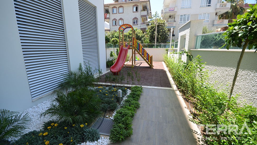 Exclusive apartments for sale near Cleopatra Beach in Alanya - 3026