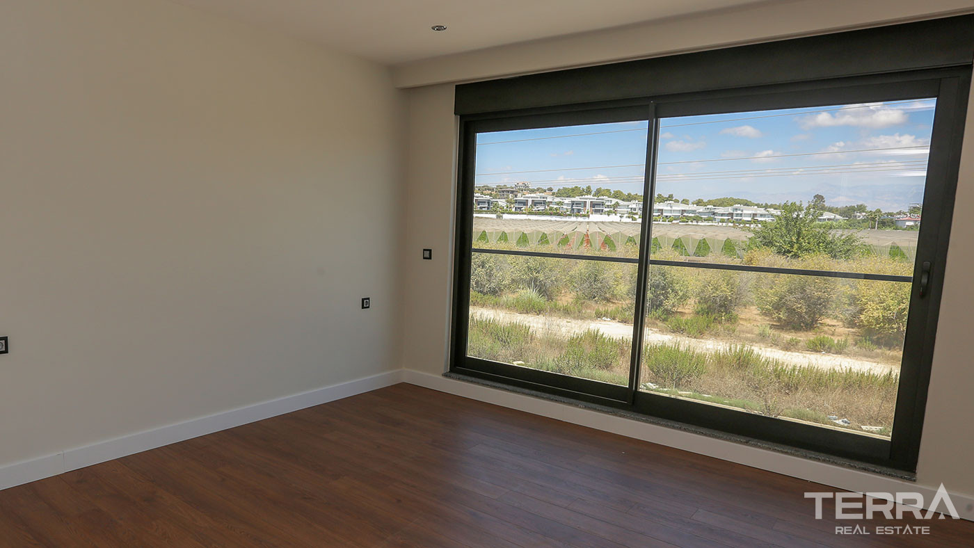 Luxury Semi-Detached Villas in Side Offer First Class Comfort - 79640